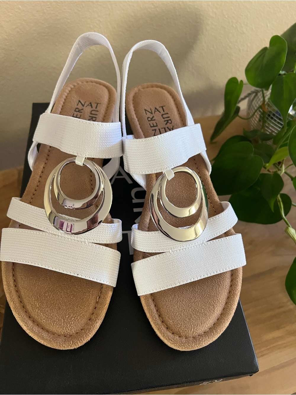 Naturalizer White Slingback Sandals with Silver Rings
